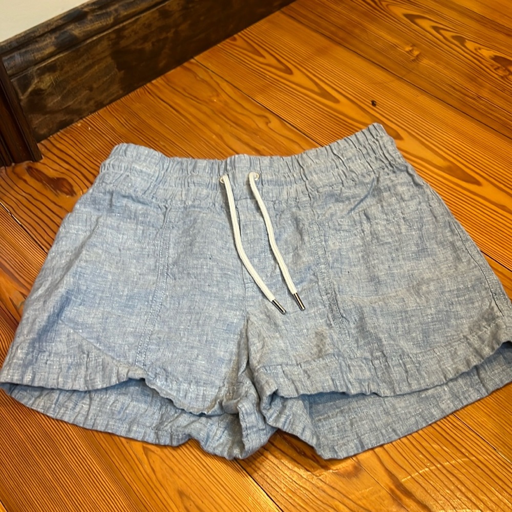 Athleta pull on shorts